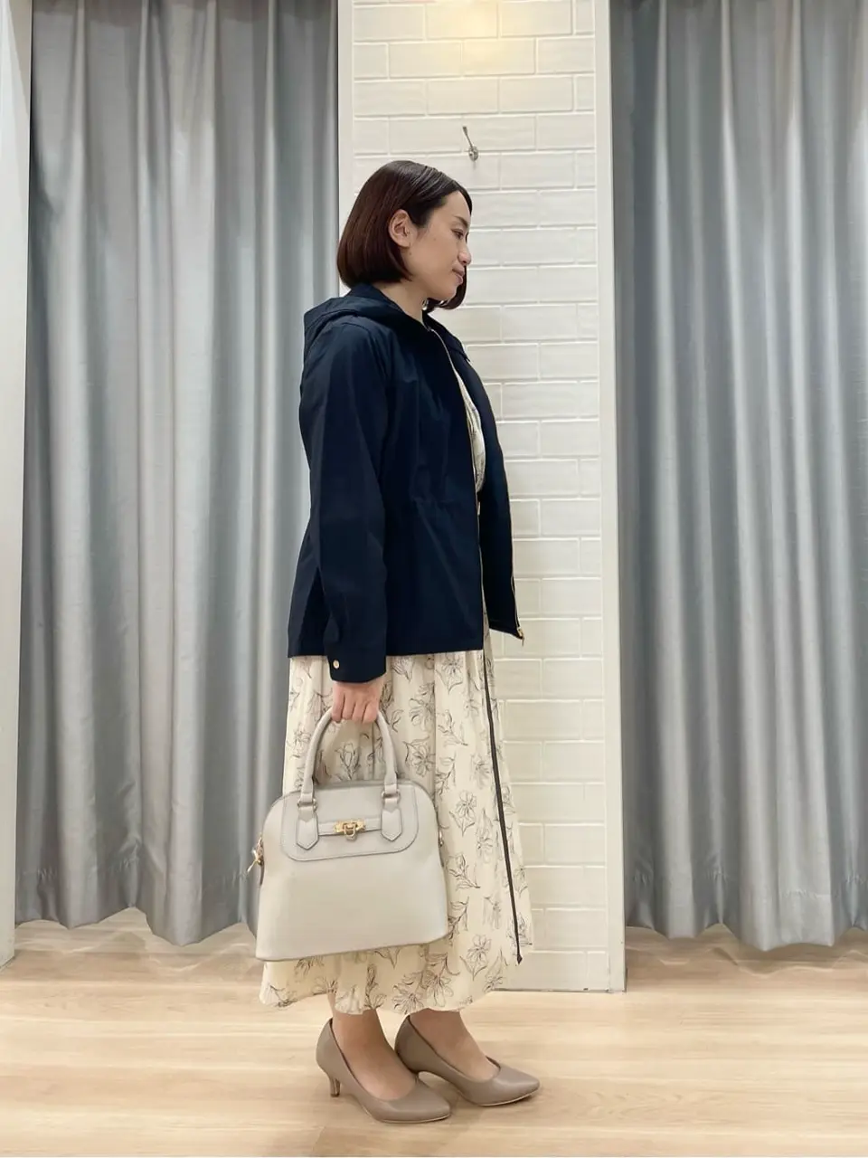 ANY SIS 丸岡 コーディネート画像