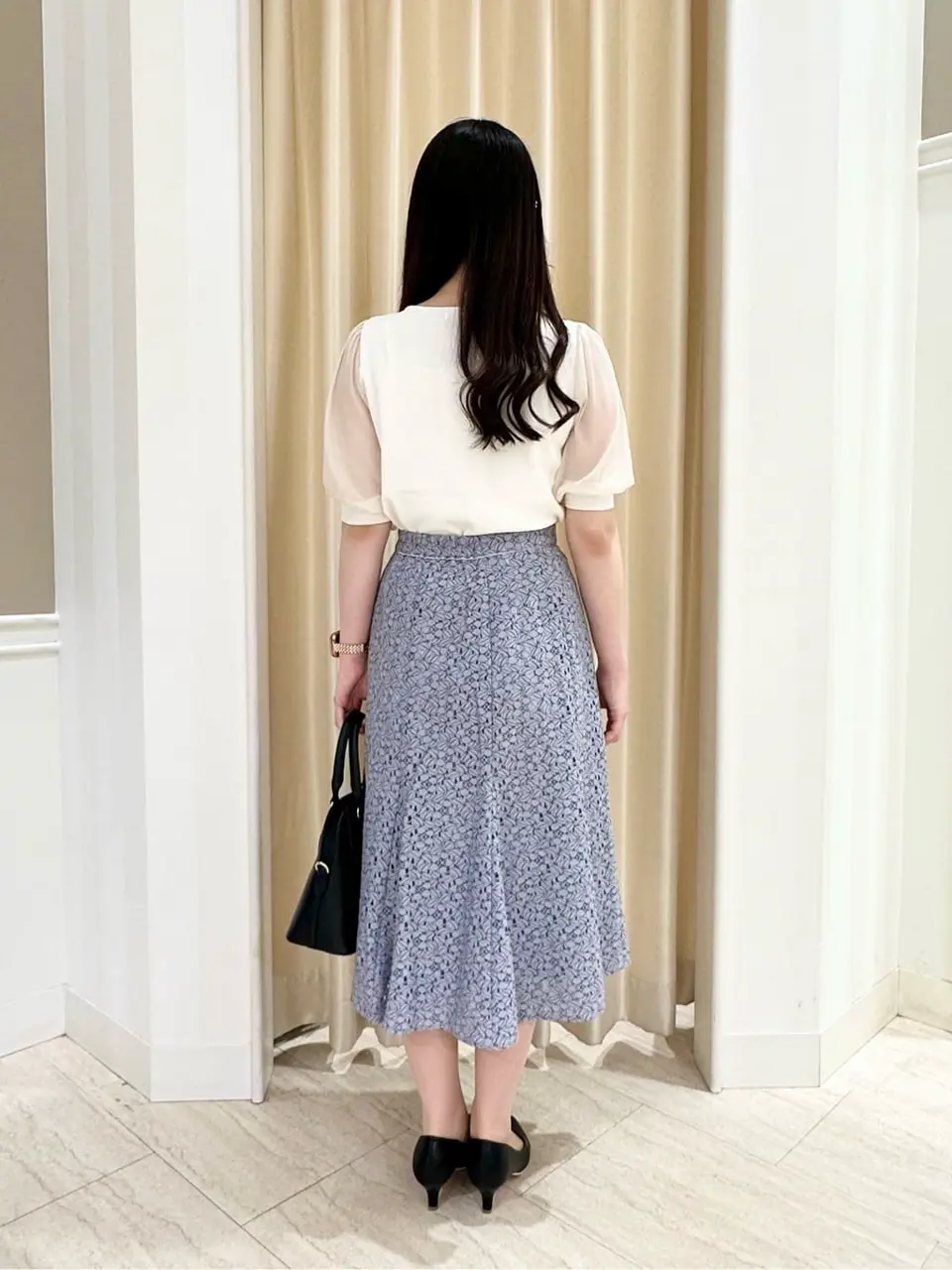 ANY SIS 本間 コーディネート画像