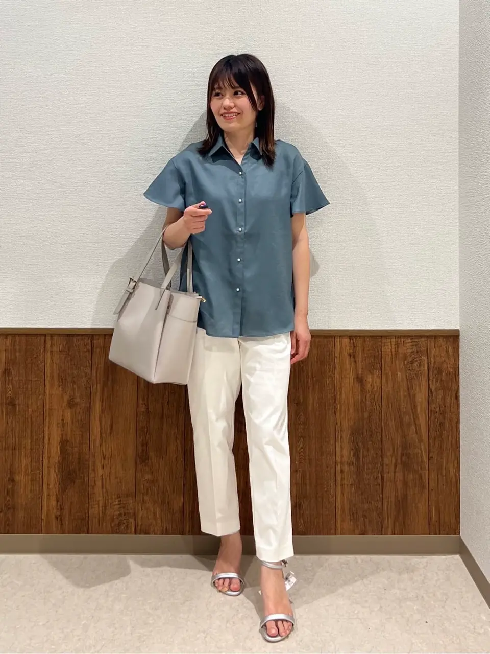 ANY SIS 浅倉 コーディネート画像