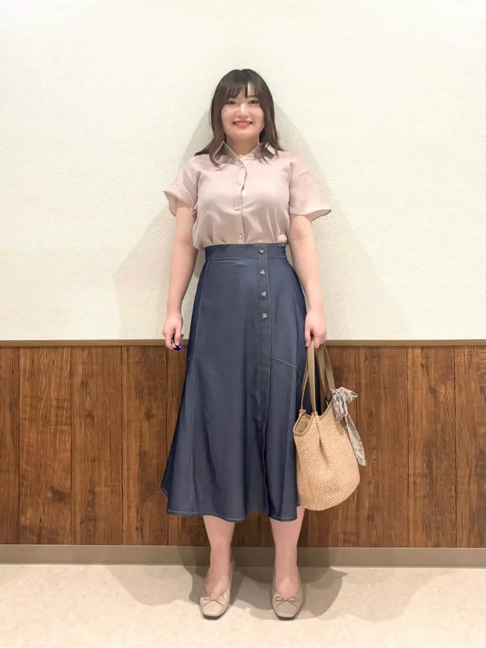 ANY SIS スタッフ コーディネート画像