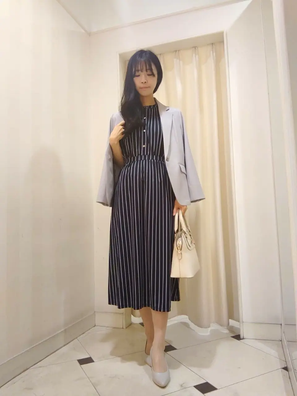 ANY SIS スタッフ コーディネート画像