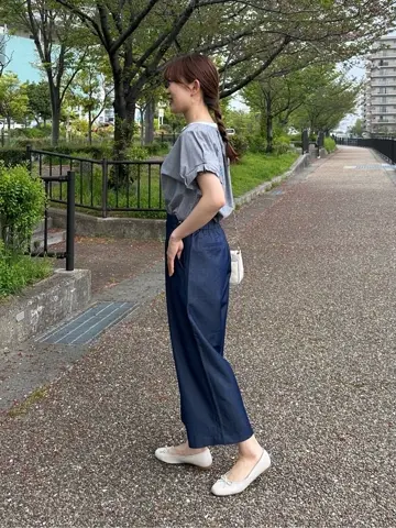 ANY SIS みぃ コーディネート画像