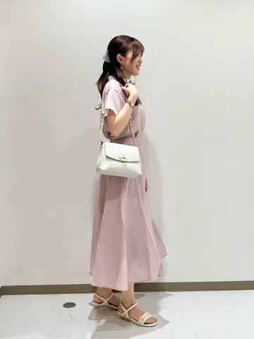 ANY SIS みぃ コーディネート画像