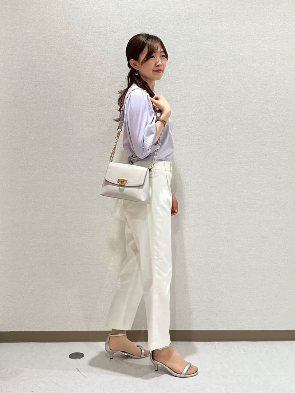 ANY SIS みぃ コーディネート画像