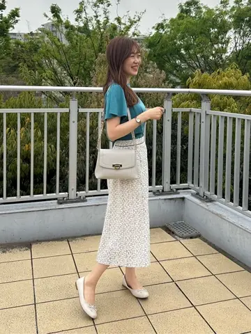 ANY SIS みぃ コーディネート画像