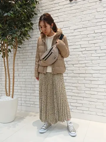 ANY SIS 東海林 コーディネート画像