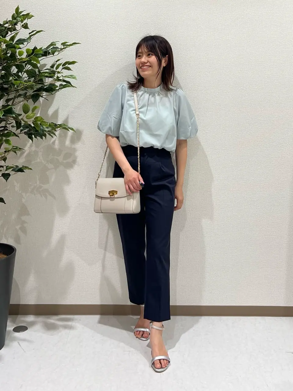 ANY SIS 浅倉 コーディネート画像