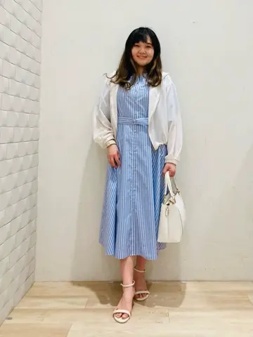 ANY SIS 川根　彩 コーディネート画像