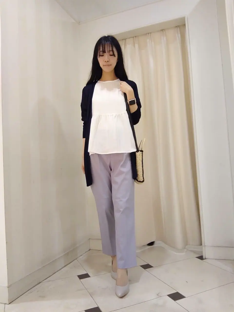 ANY SIS スタッフ コーディネート画像