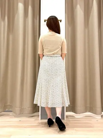 ANY SIS 瀬野 コーディネート画像