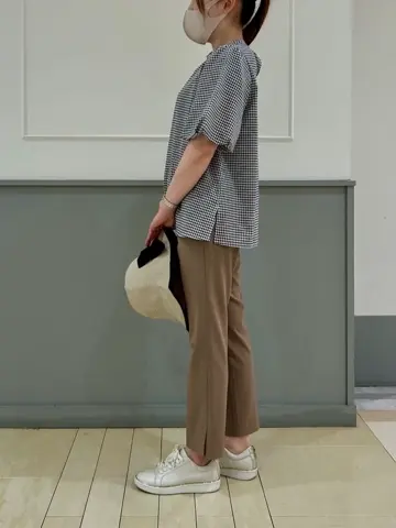 ANY SIS 咲本 コーディネート画像