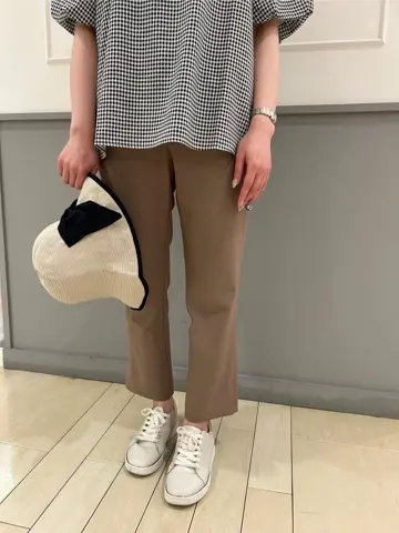 ANY SIS 咲本 コーディネート画像