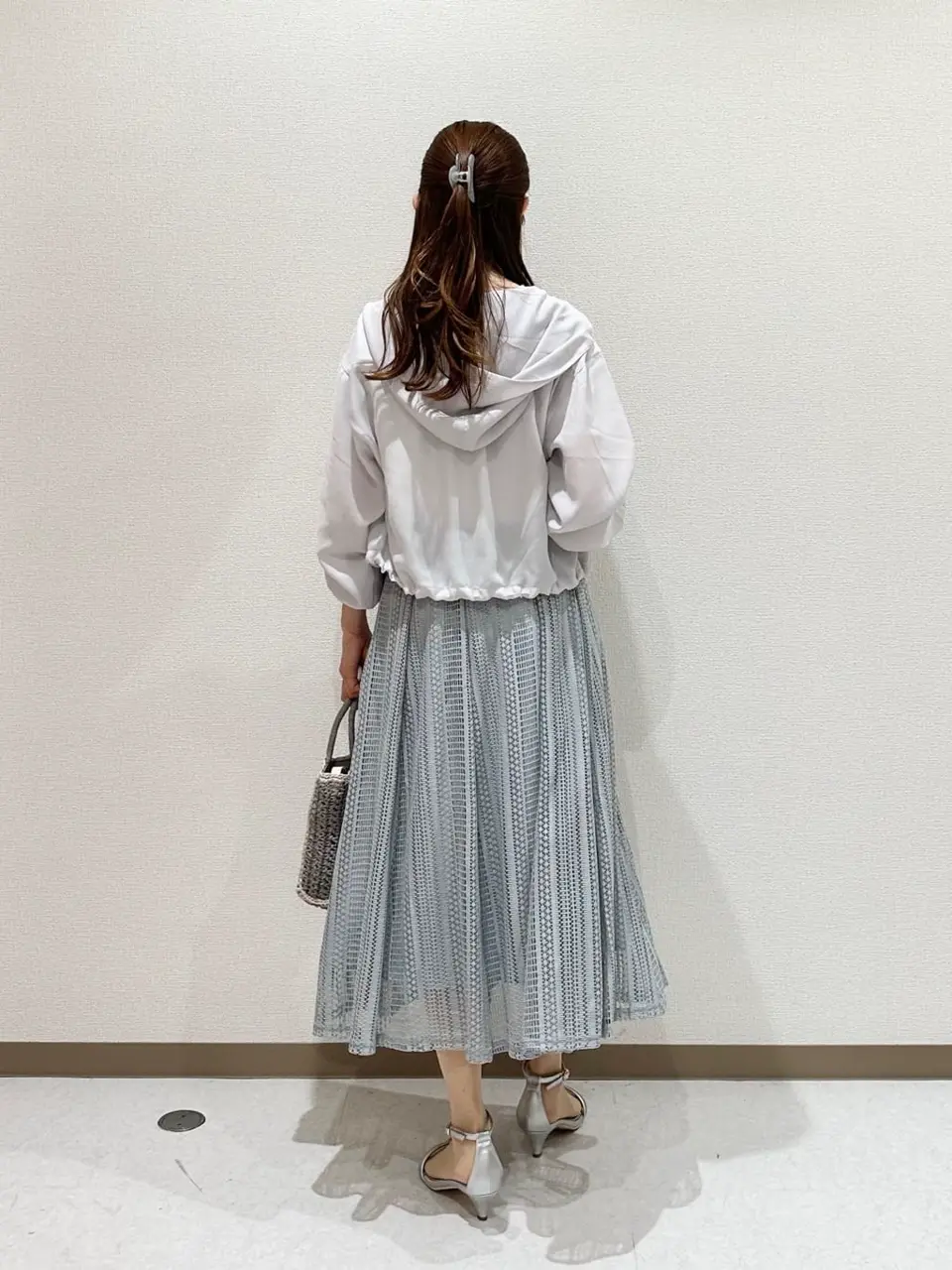 ANY SIS みぃ コーディネート画像