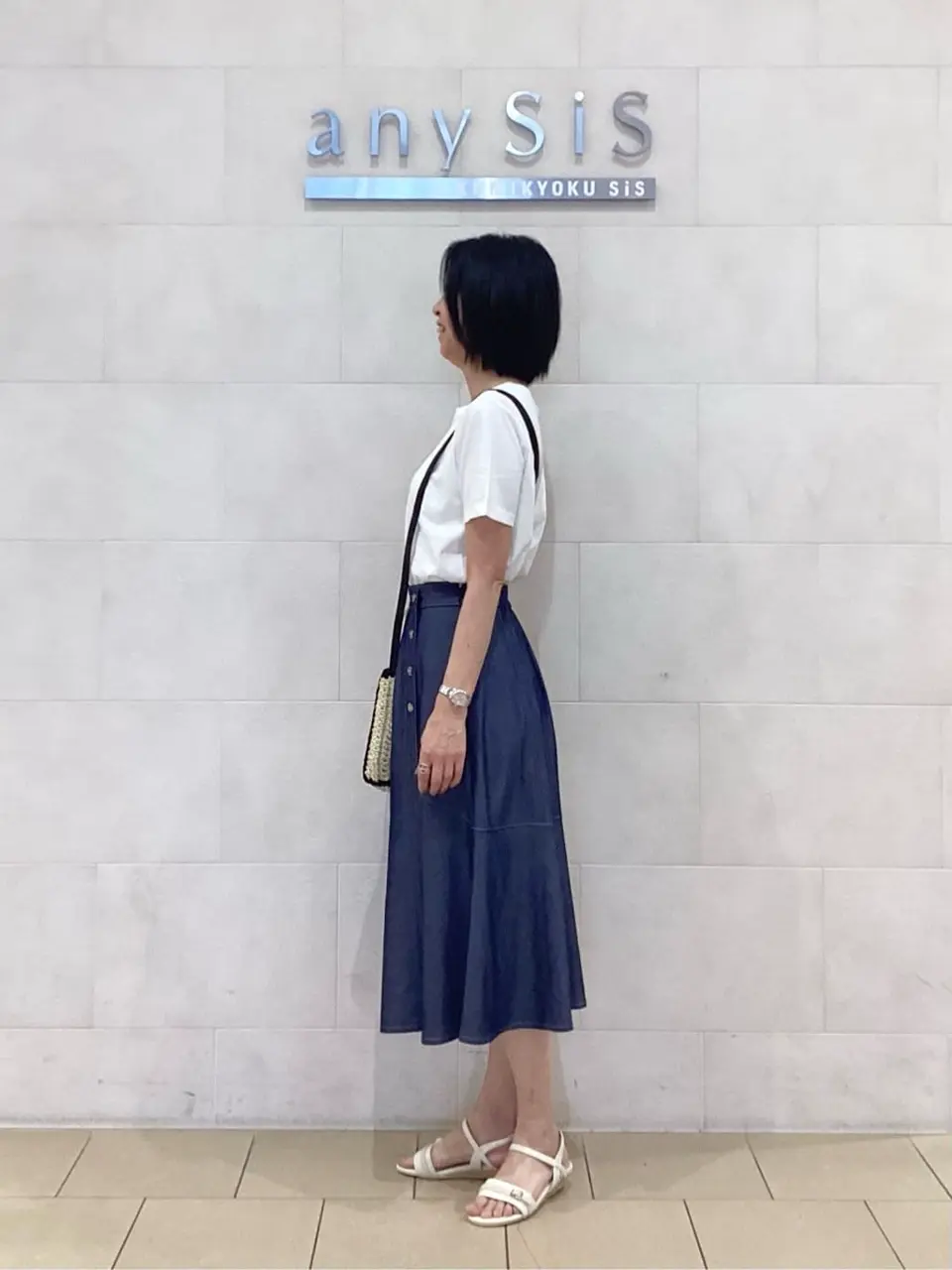 ANY SIS 藤森 コーディネート画像