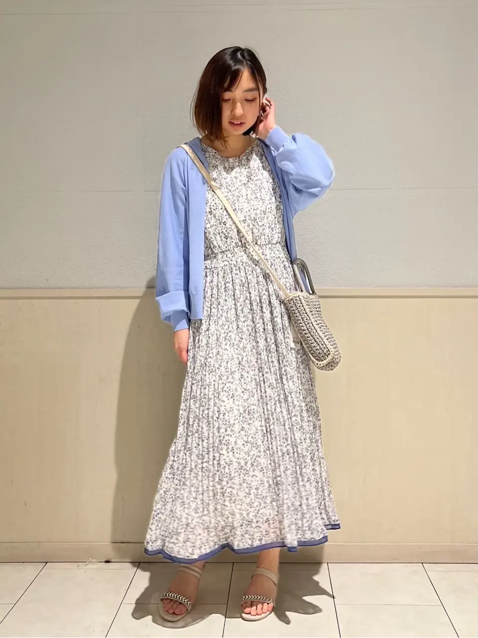 ANY SIS 村上 コーディネート画像