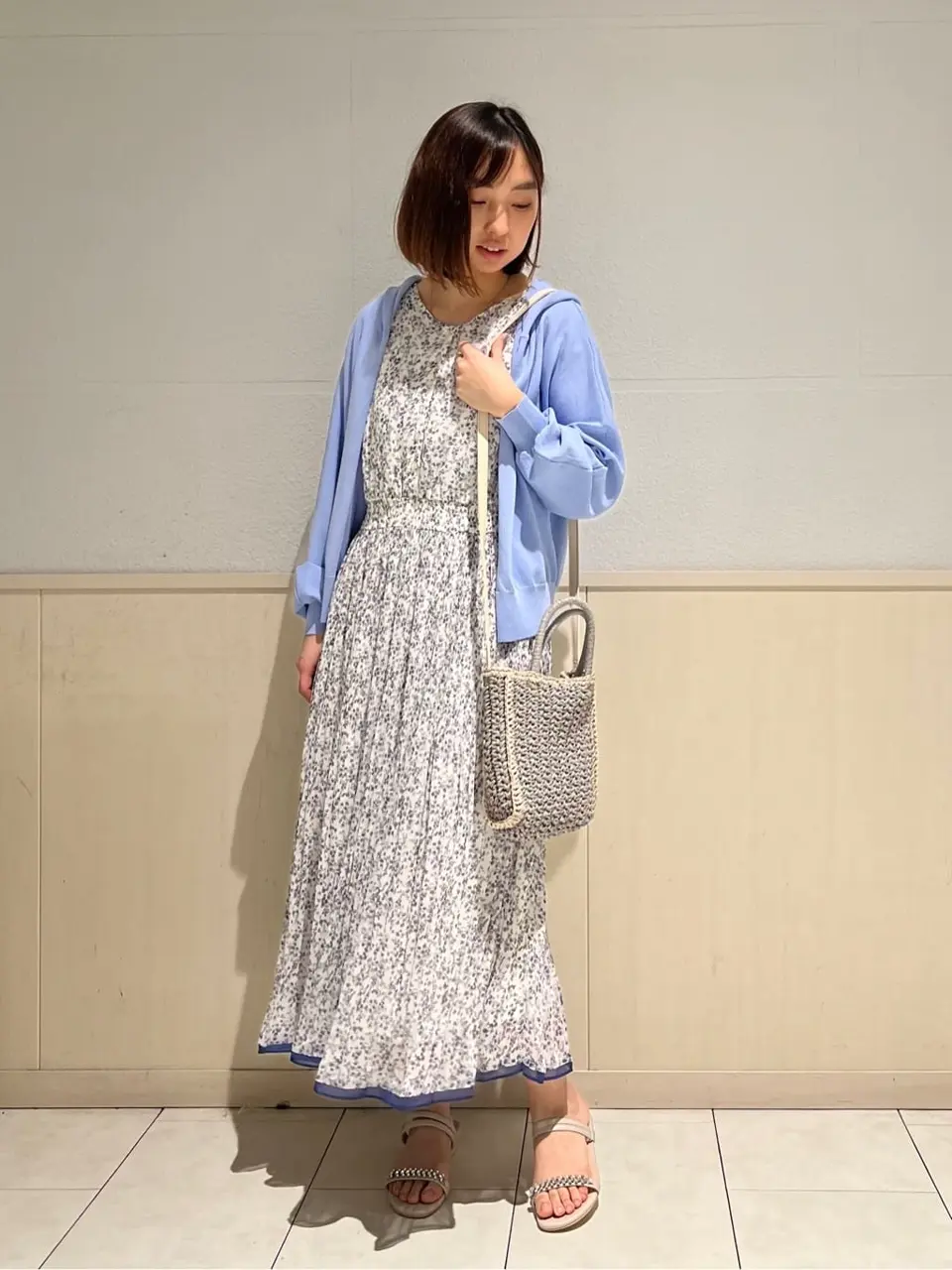 ANY SIS 村上 コーディネート画像