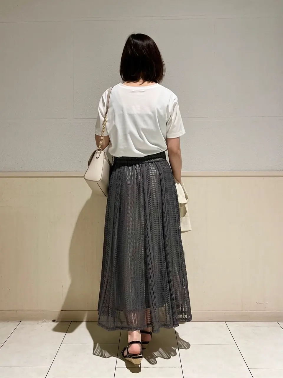 ANY SIS 村上 コーディネート画像