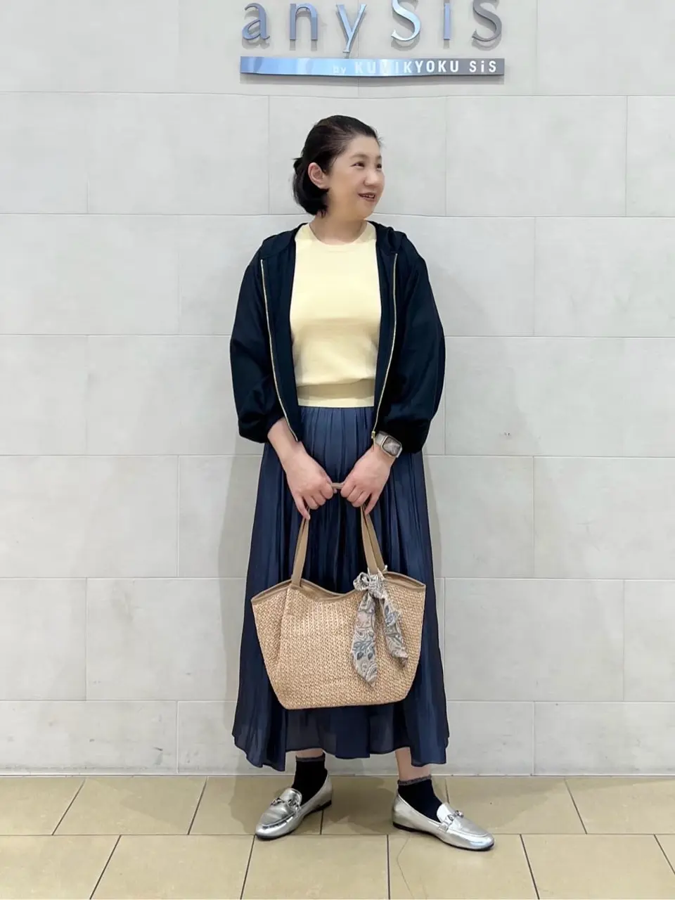 ANY SIS 今仲 コーディネート画像