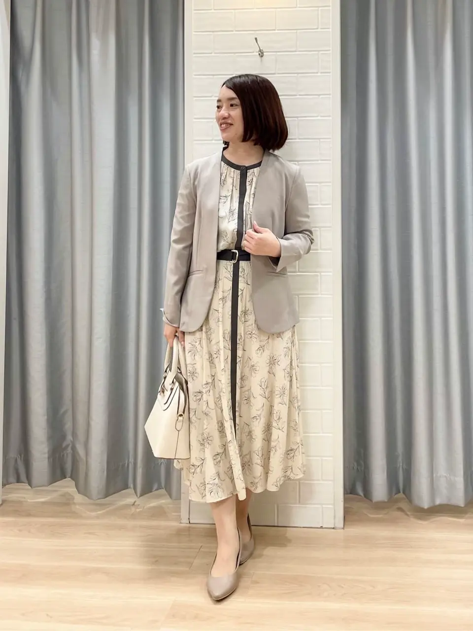 ANY SIS 丸岡 コーディネート画像