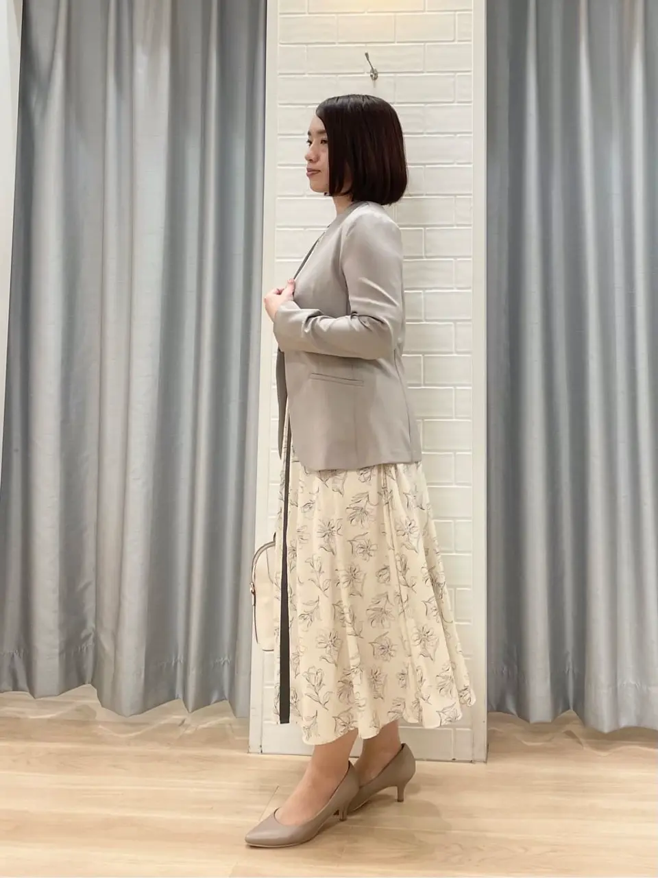 ANY SIS 丸岡 コーディネート画像