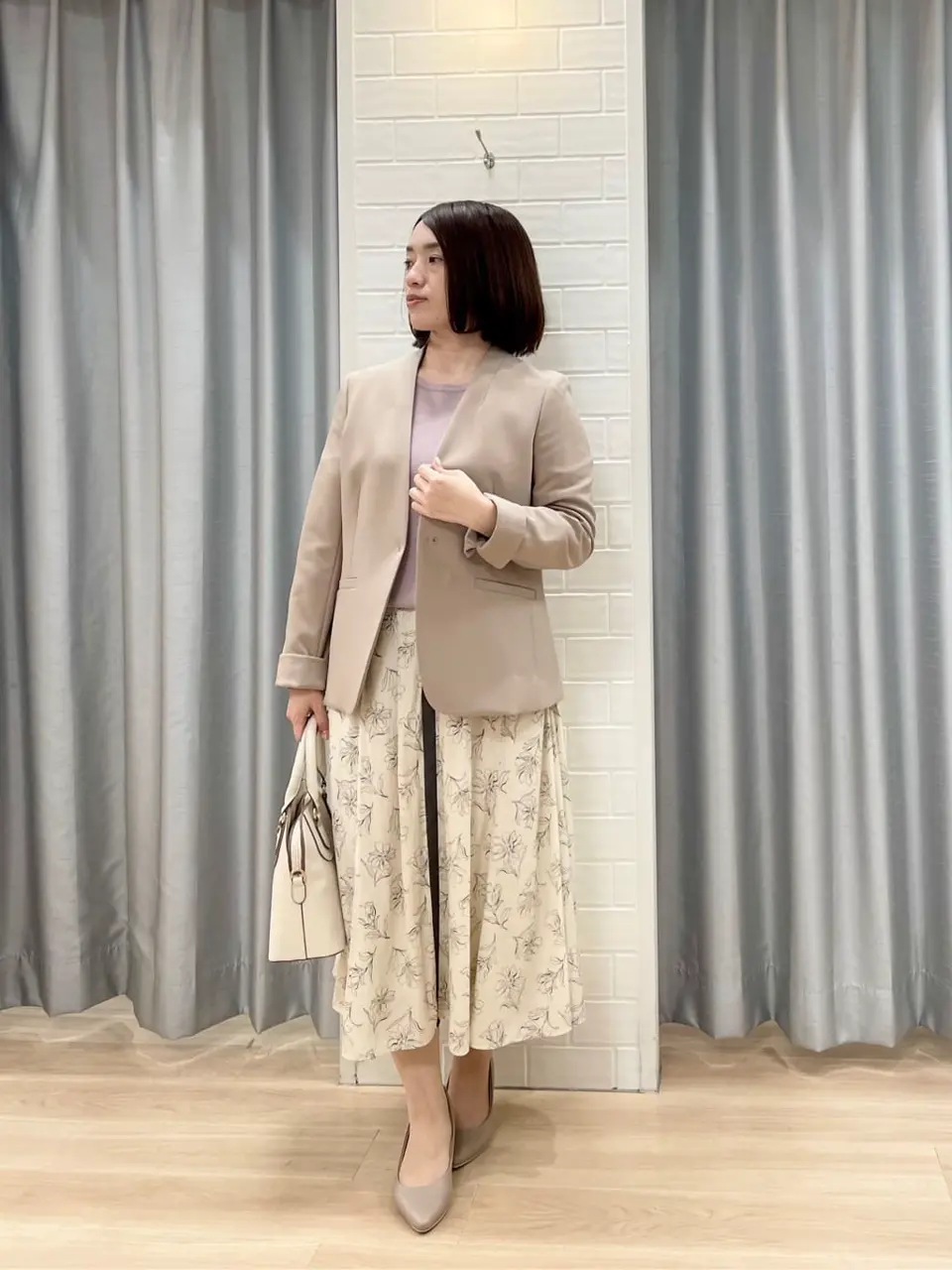 ANY SIS 丸岡 コーディネート画像