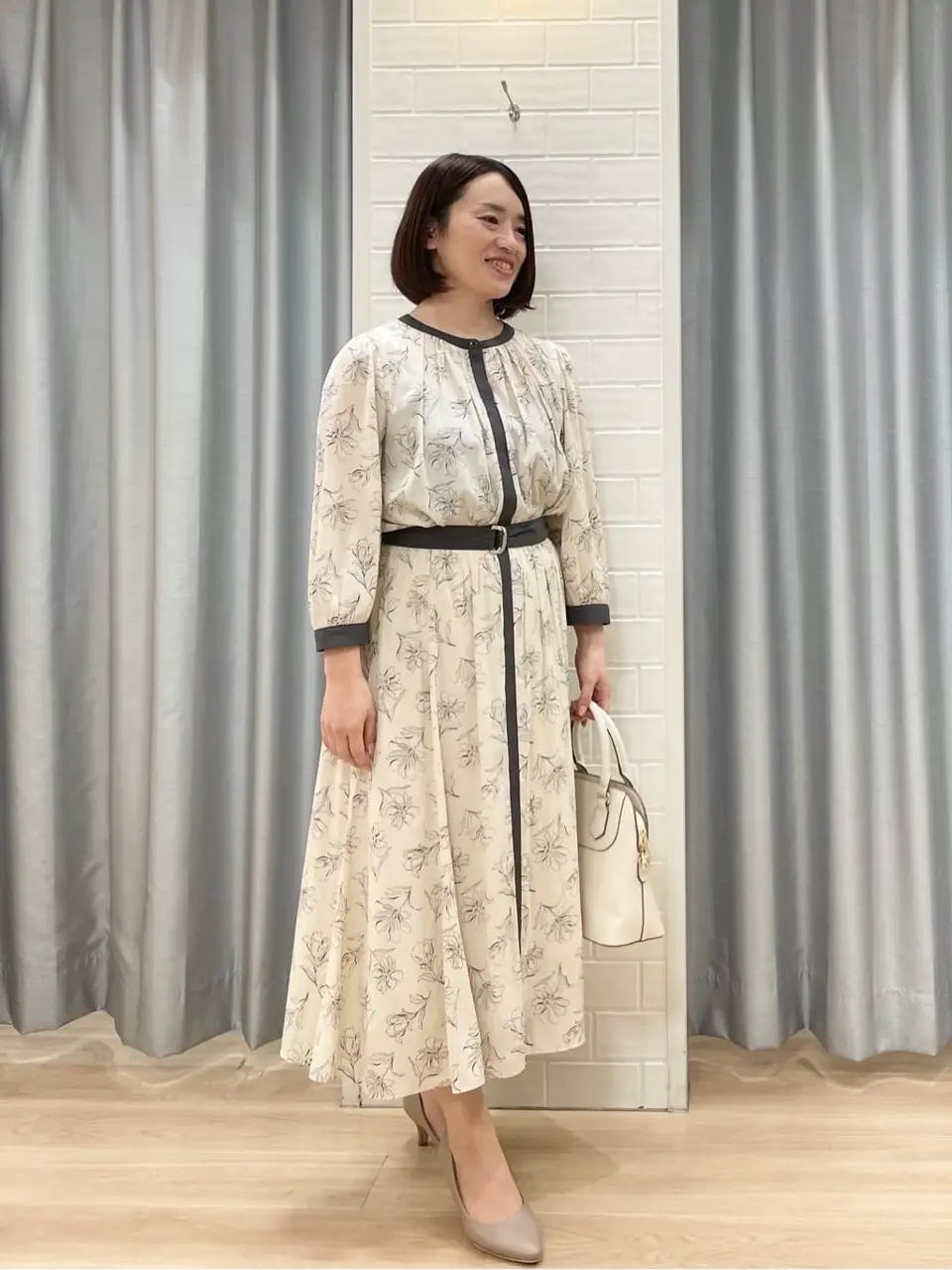 ANY SIS 丸岡 コーディネート画像