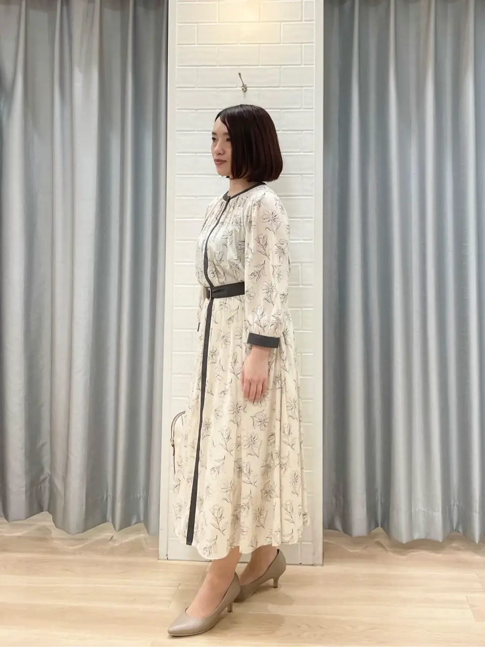 ANY SIS 丸岡 コーディネート画像