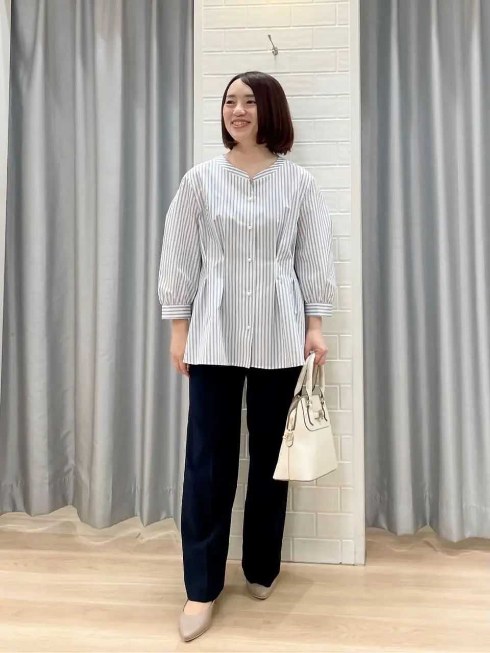 ANY SIS 丸岡 コーディネート画像