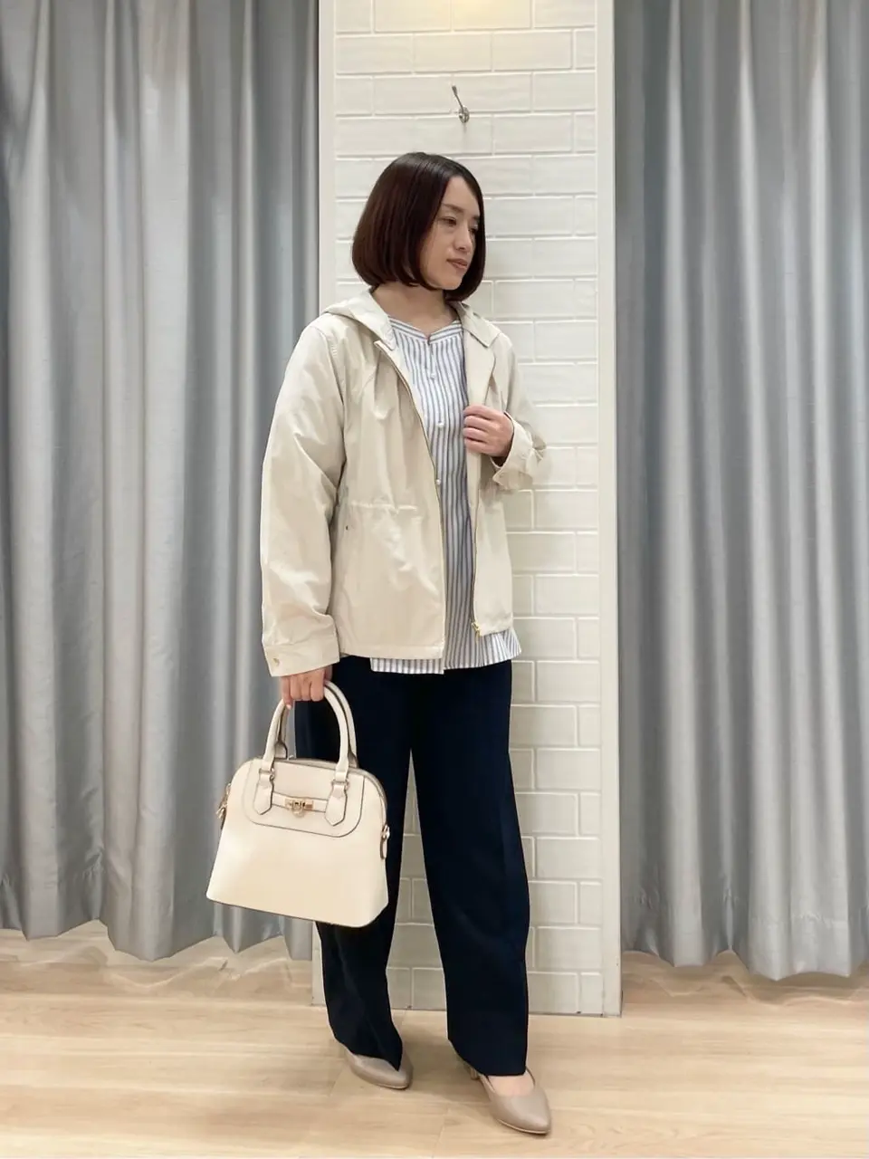 ANY SIS 丸岡 コーディネート画像