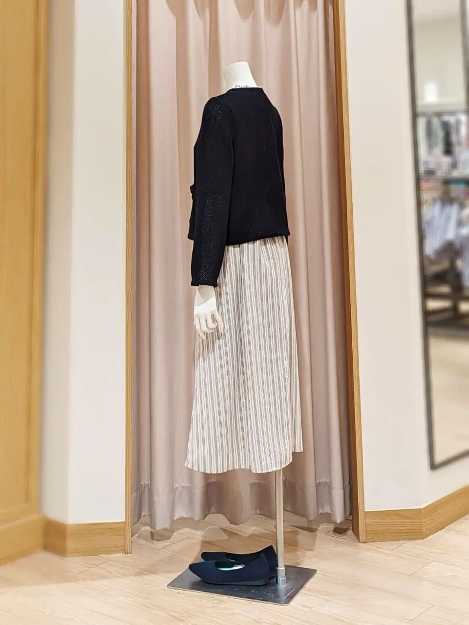 ANY SIS 岩田 コーディネート画像