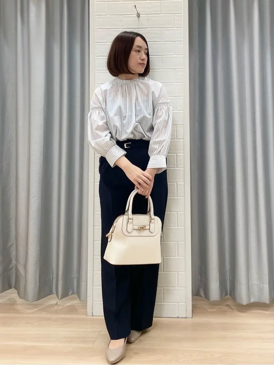 ANY SIS 丸岡 コーディネート画像