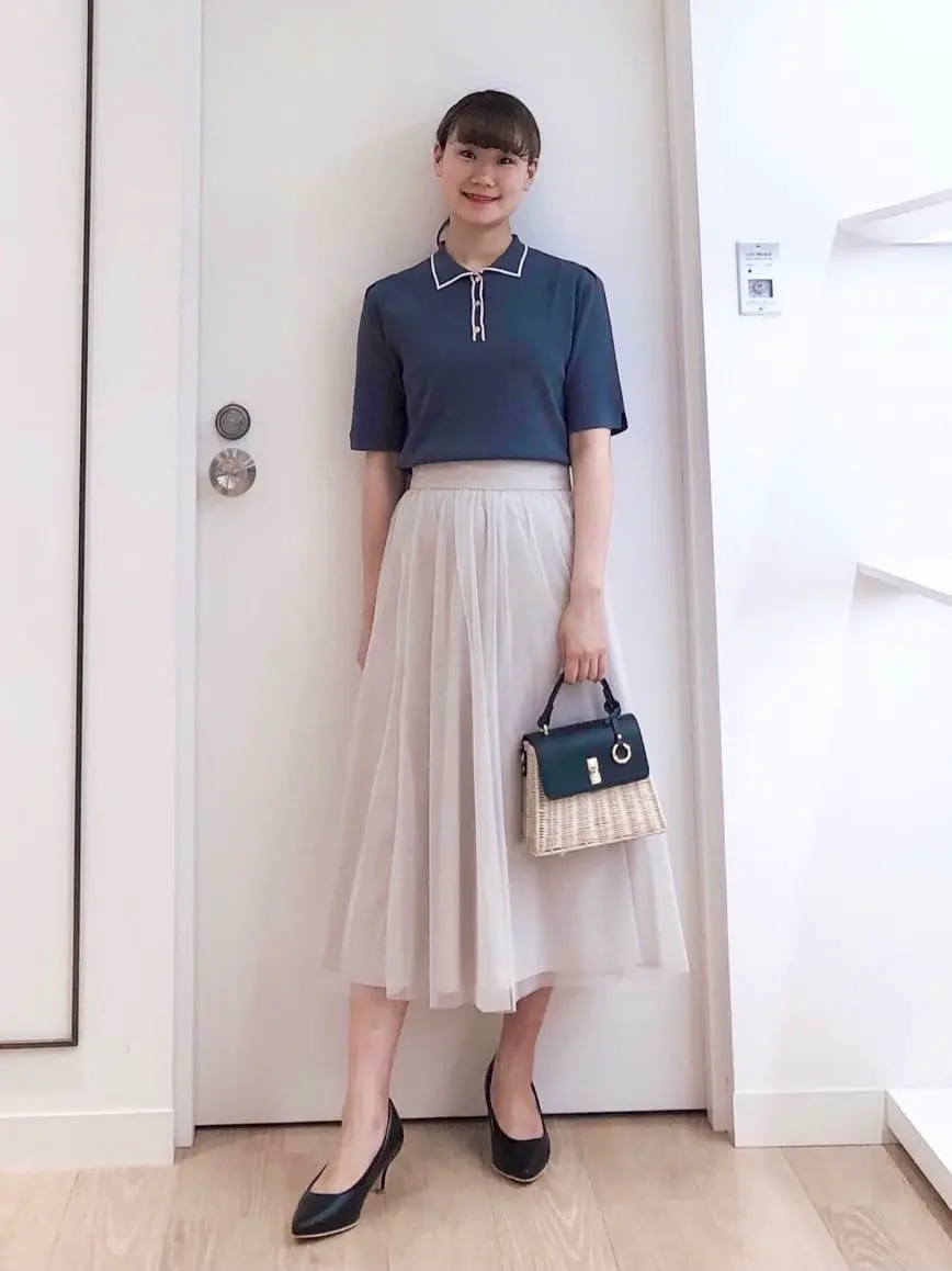 ANY SIS スタッフ コーディネート画像