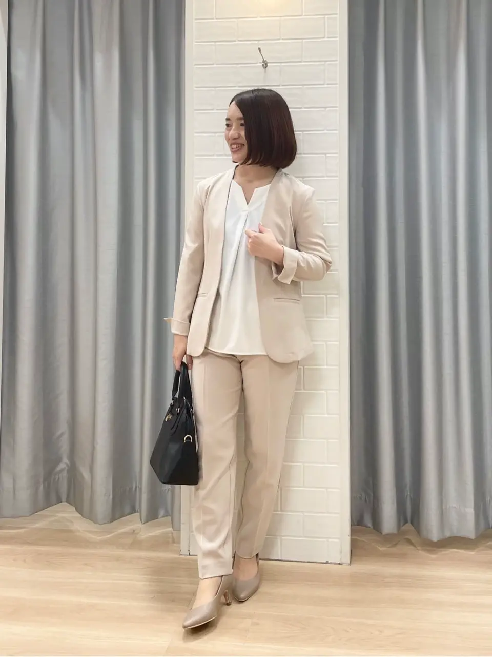 ANY SIS 丸岡 コーディネート画像