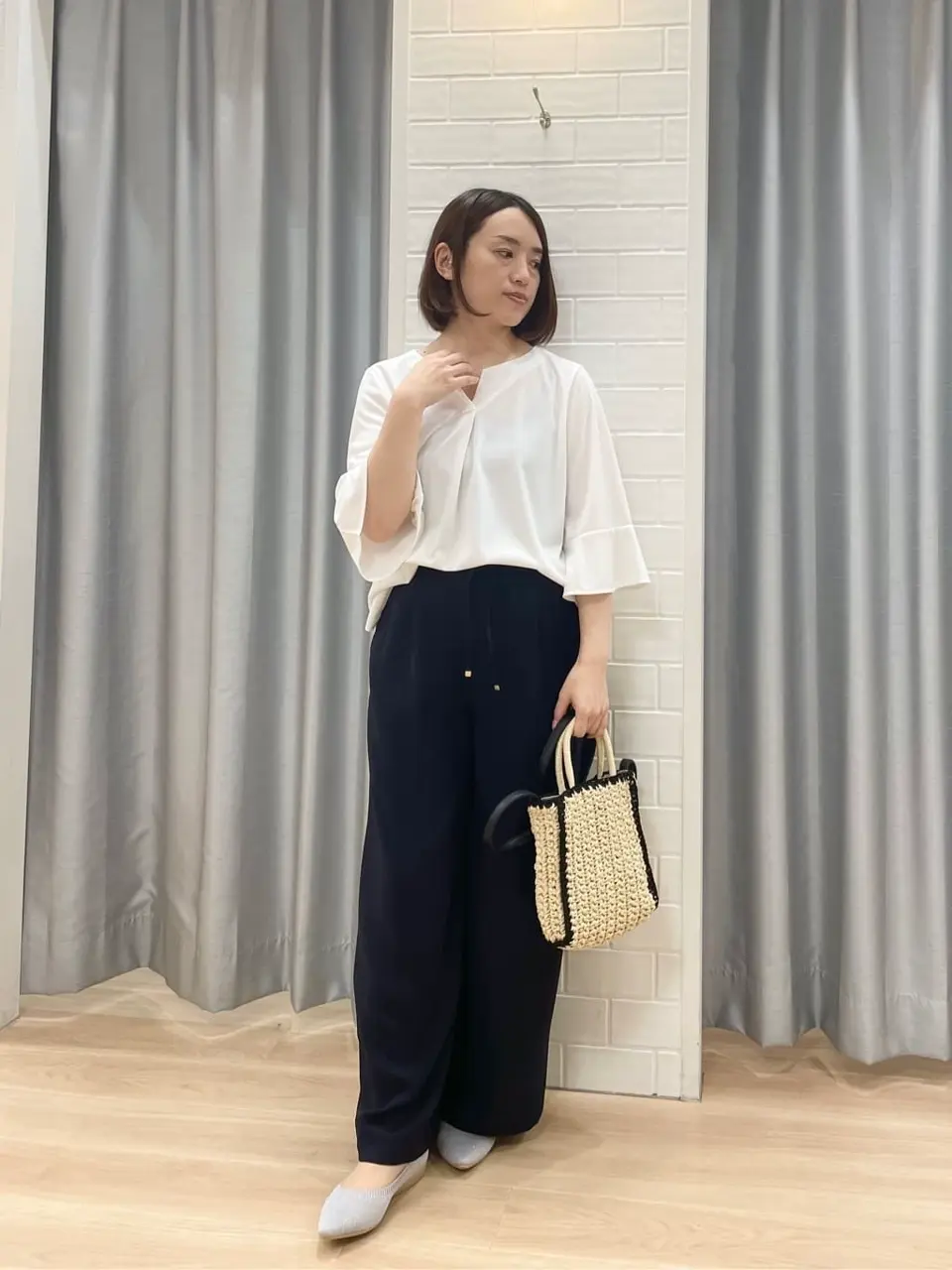 ANY SIS 丸岡 コーディネート画像