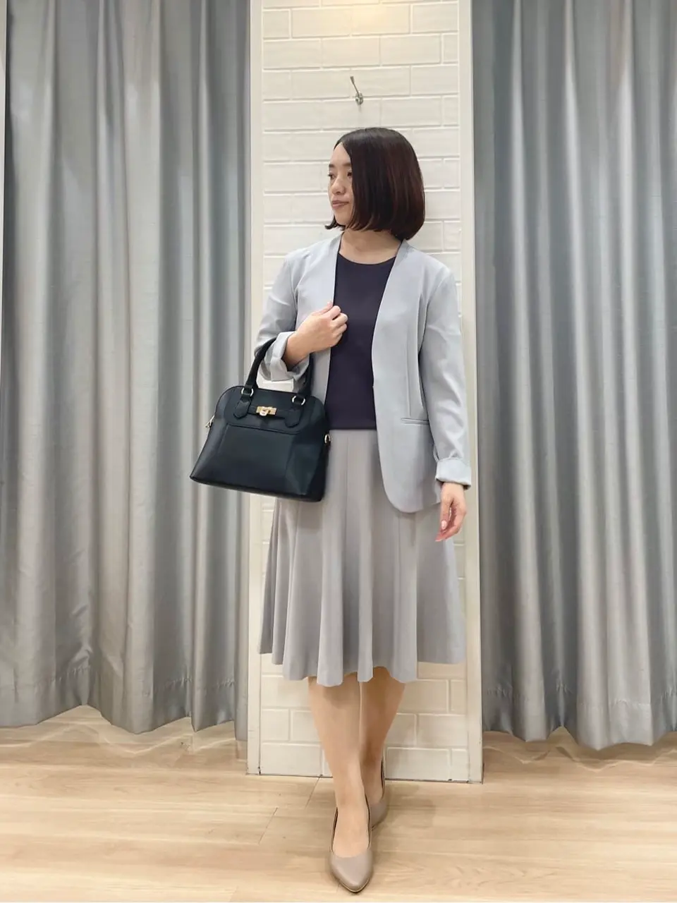 ANY SIS 丸岡 コーディネート画像