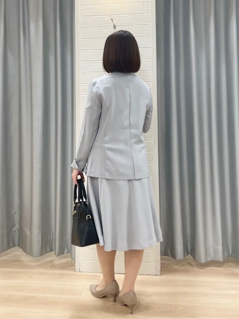 ANY SIS 丸岡 コーディネート画像