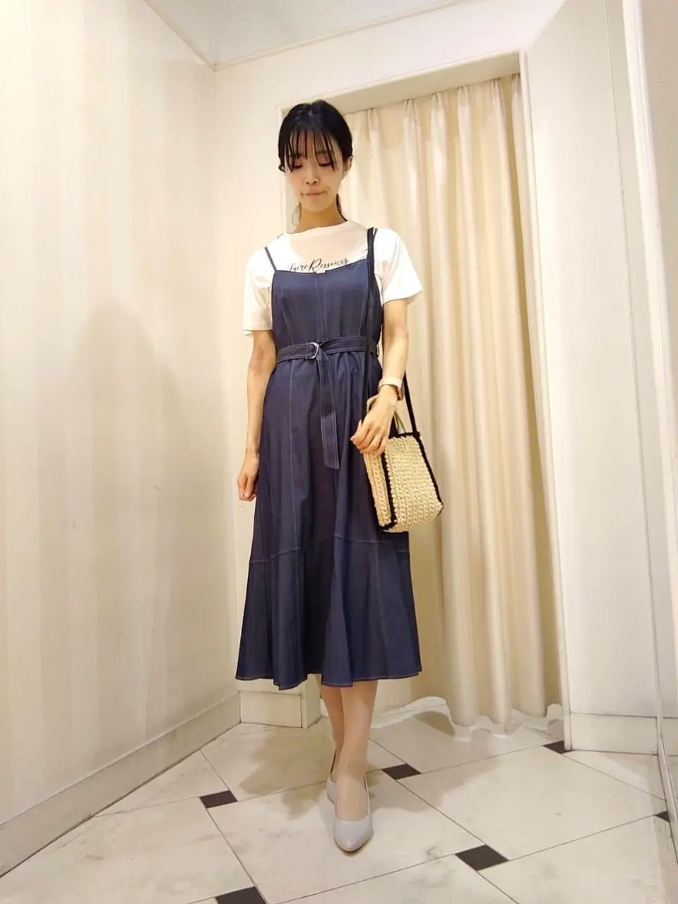 ANY SIS スタッフ コーディネート画像