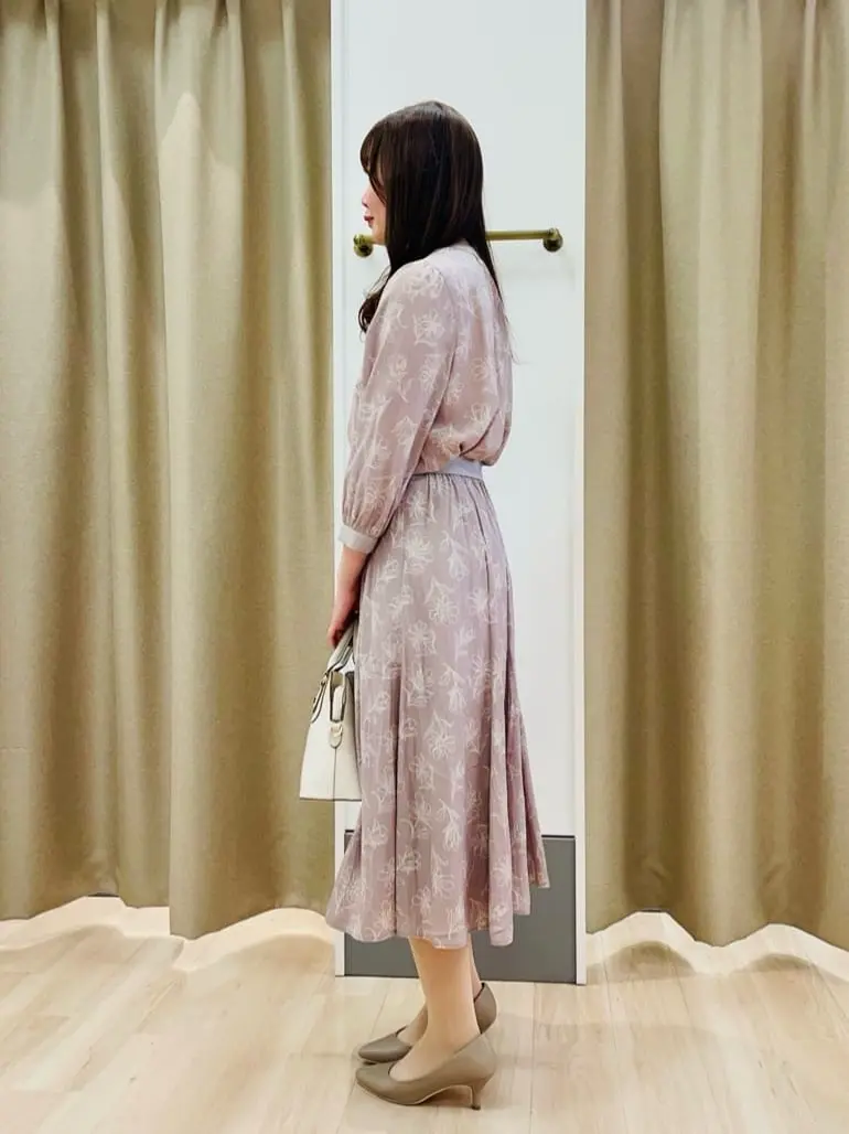 ANY SIS 笠羽 コーディネート画像