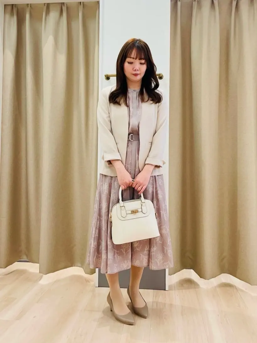 ANY SIS 笠羽 コーディネート画像