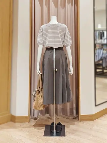 ANY SIS 岩田 コーディネート画像