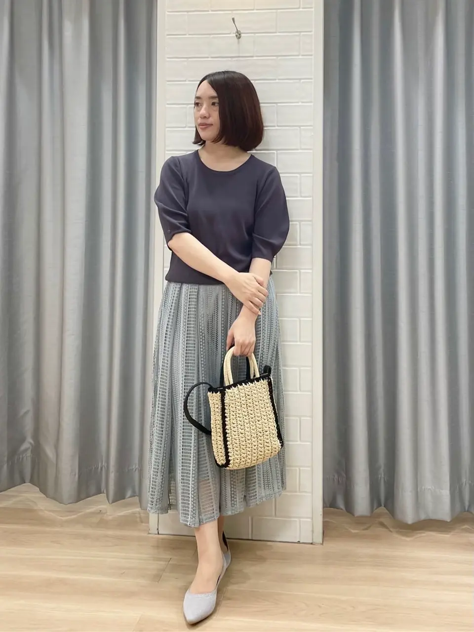 ANY SIS 丸岡 コーディネート画像