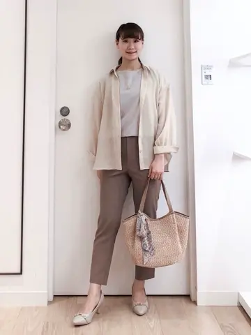 ANY SIS スタッフ コーディネート画像