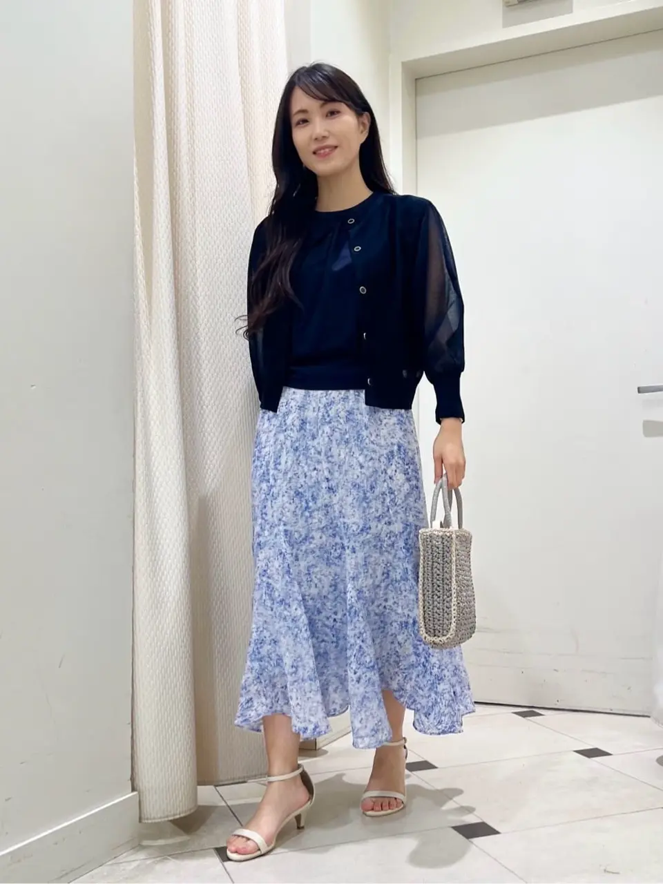 ANY SIS スタッフ コーディネート画像