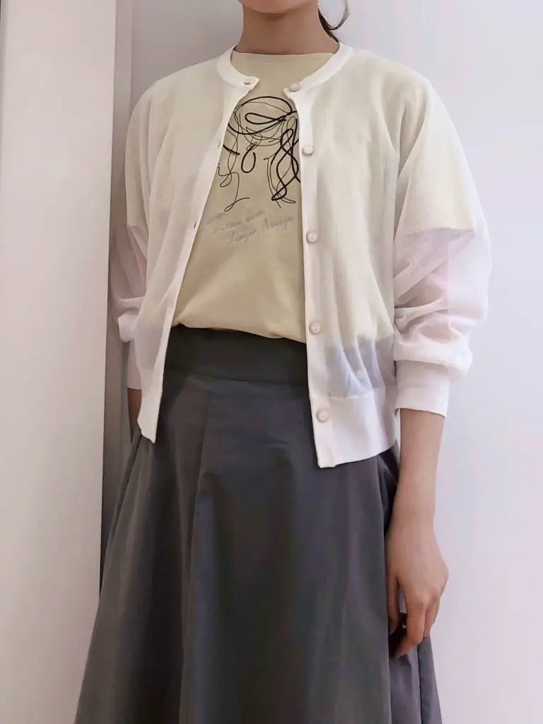 ANY SIS スタッフ コーディネート画像