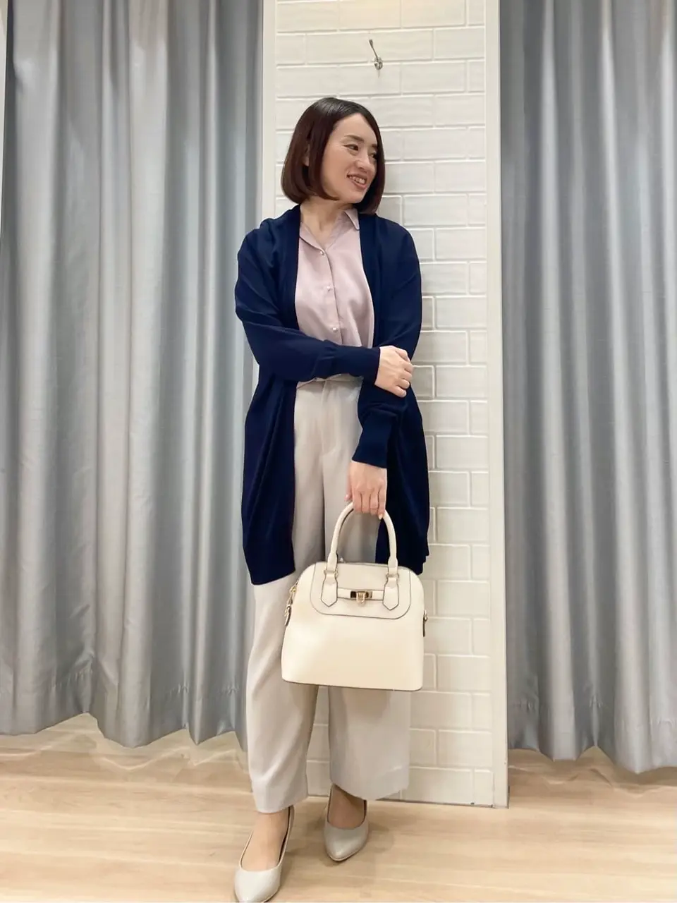 ANY SIS 丸岡 コーディネート画像