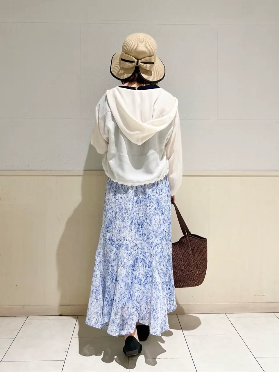 ANY SIS 村上 コーディネート画像