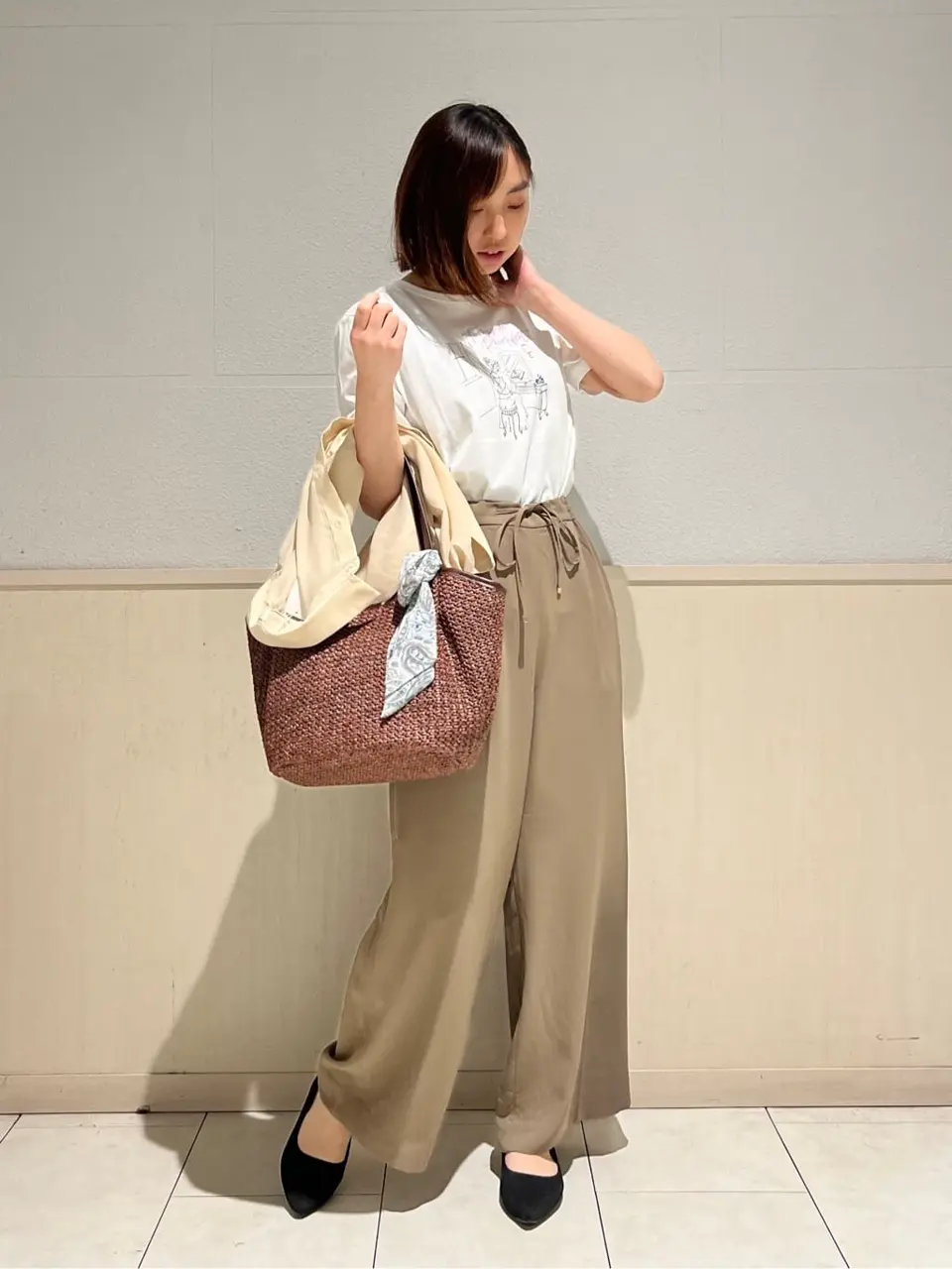 ANY SIS 村上 コーディネート画像