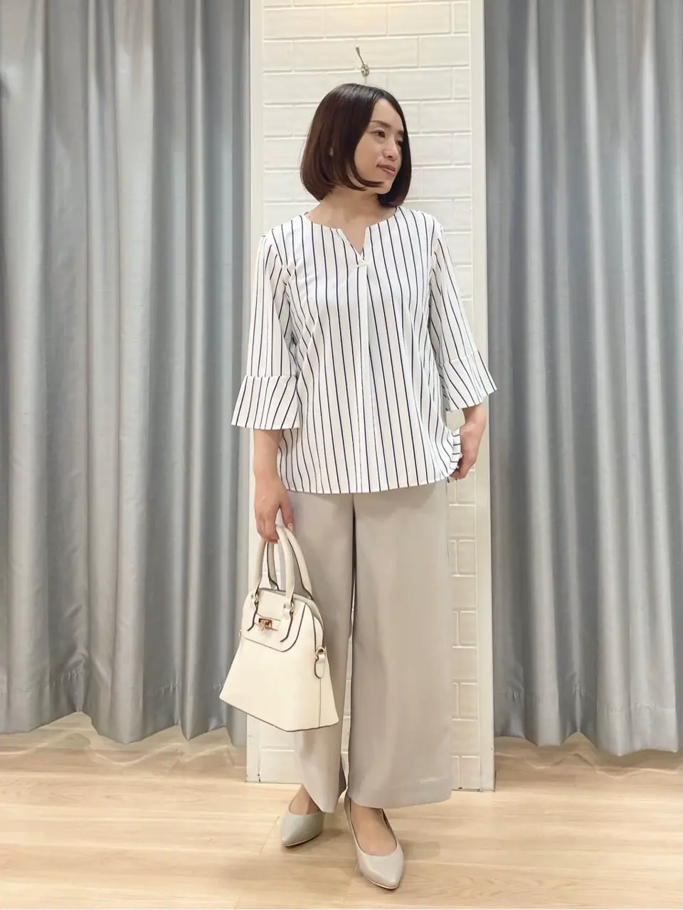 ANY SIS 丸岡 コーディネート画像