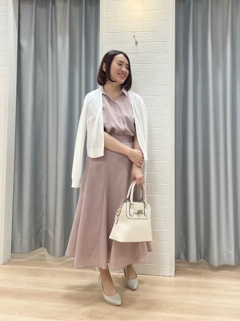 ANY SIS 丸岡 コーディネート画像