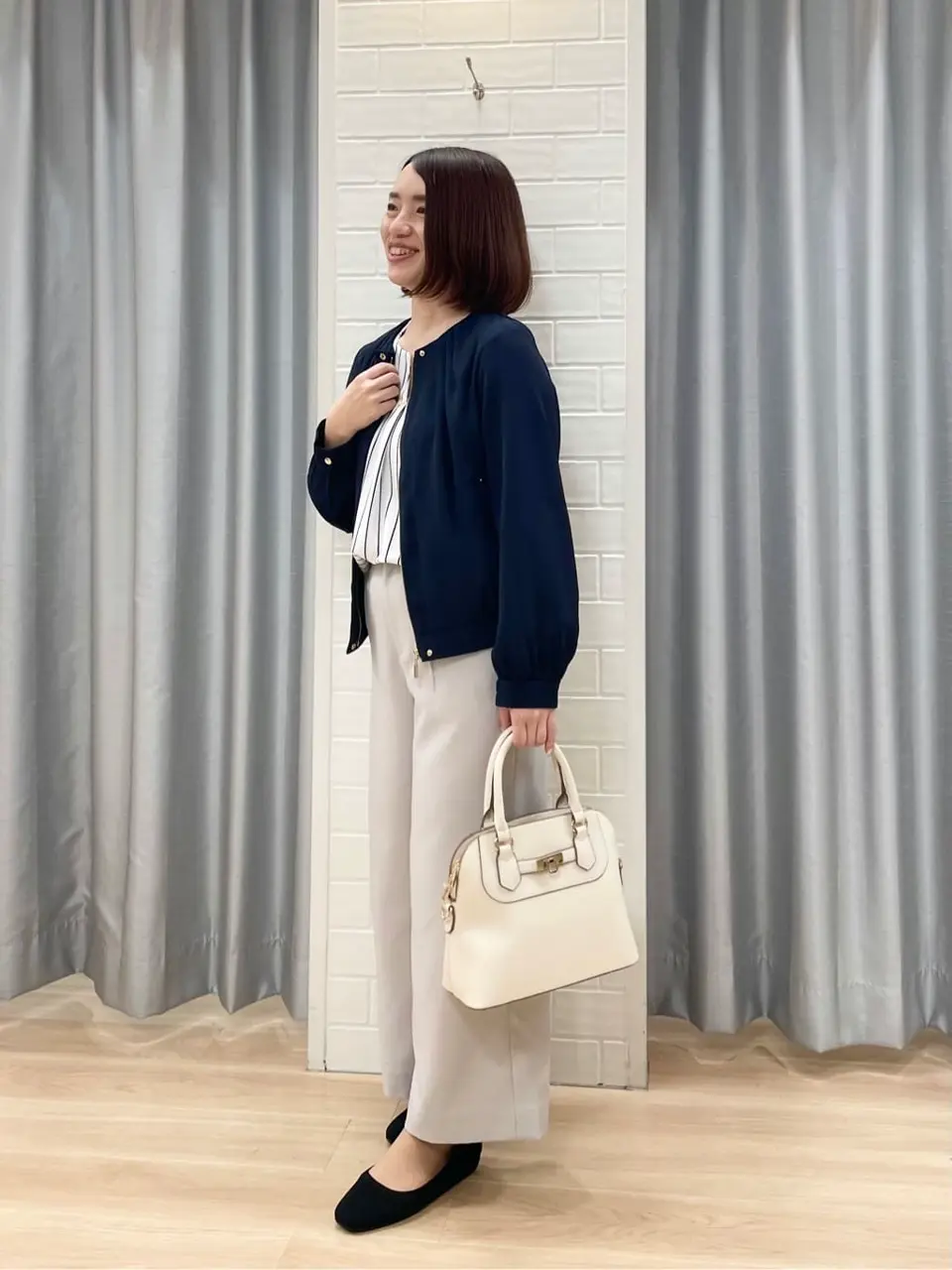 ANY SIS 丸岡 コーディネート画像